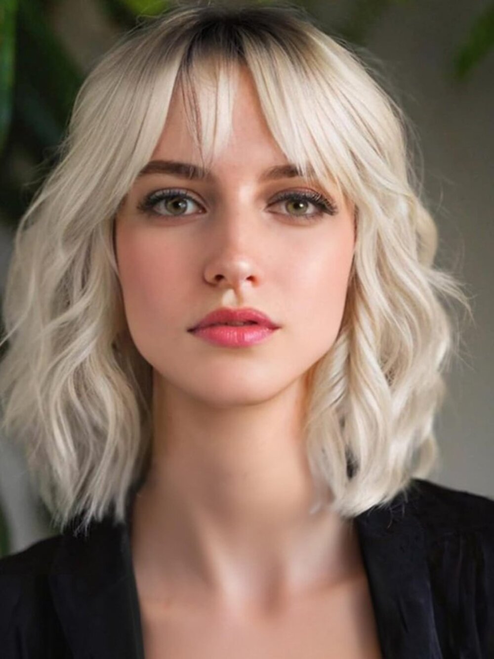 Blonde Wig with Bangs for Women 14 Inch Short Bob Wavy Curly Wig Ombre Blonde
